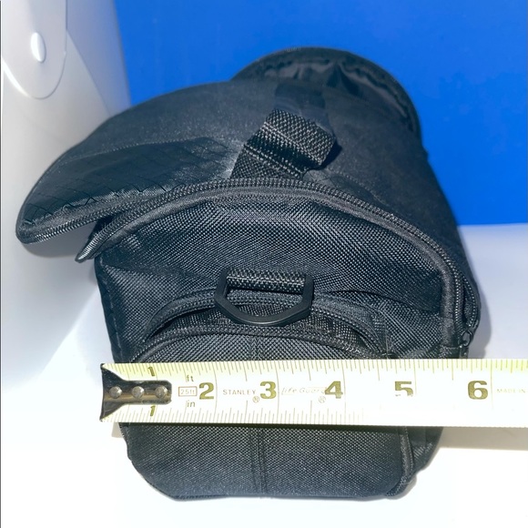 Small Canon Gadget Camera Bag NWT - Adj sections - Picture 12 of 13
